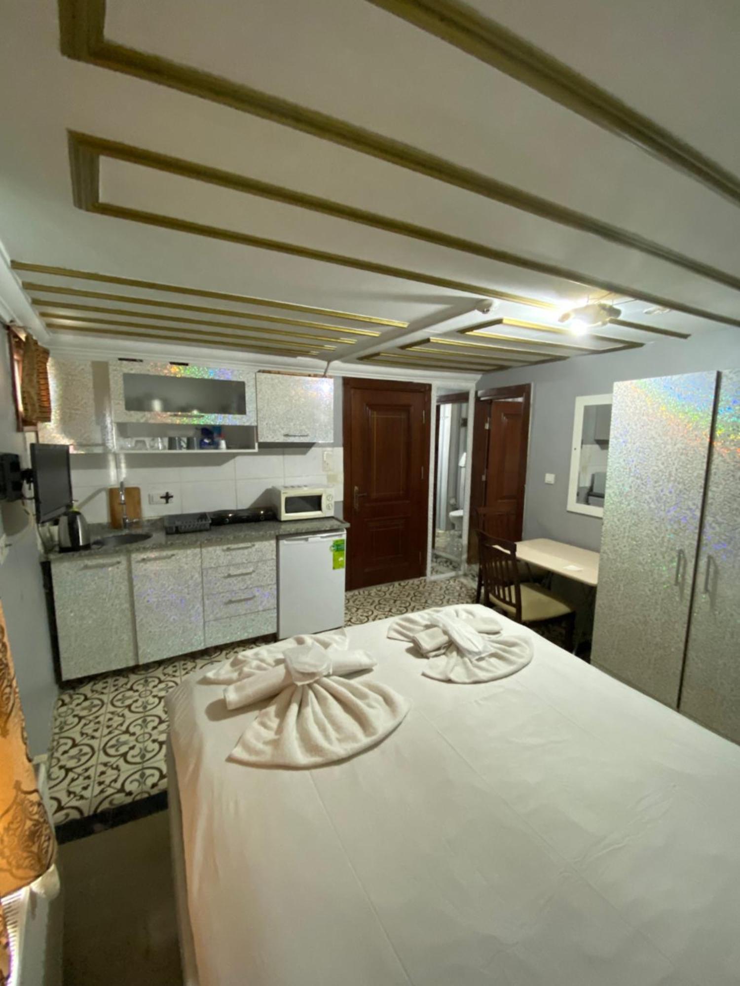 Sophia Studio Apart Hotel อิสตันบูล ภายนอก รูปภาพ