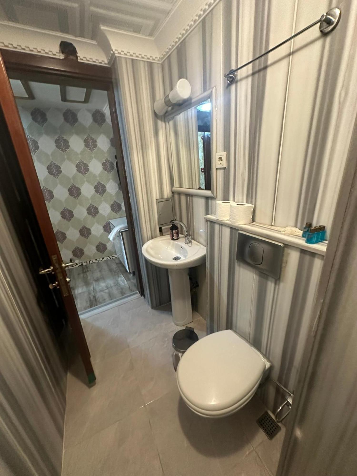 Sophia Studio Apart Hotel อิสตันบูล ภายนอก รูปภาพ