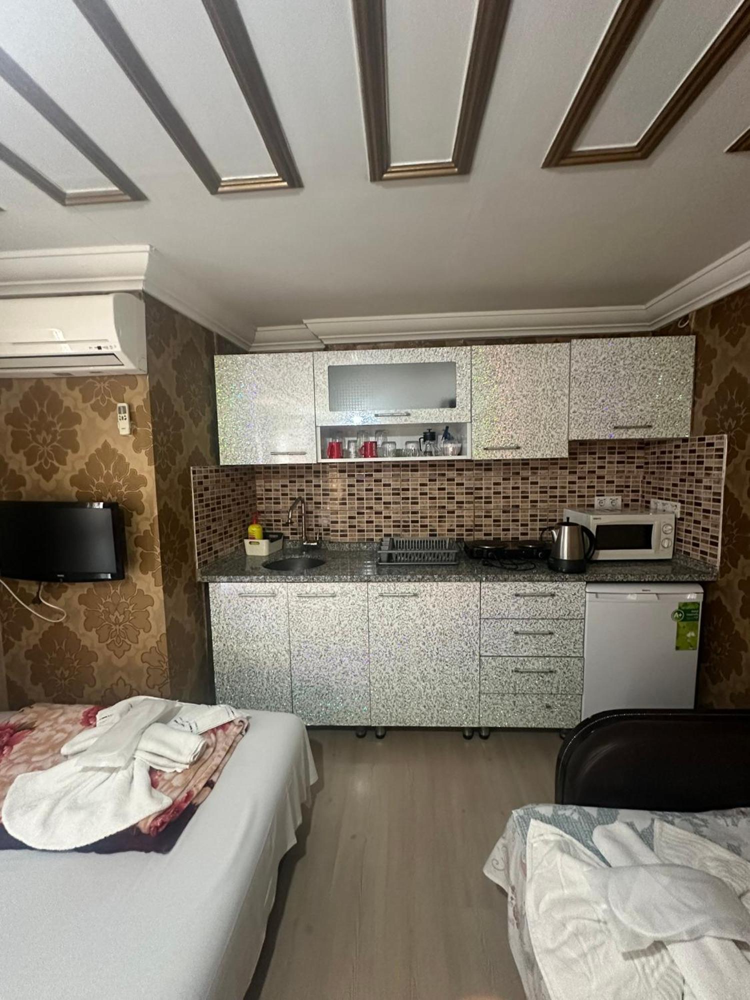 Sophia Studio Apart Hotel อิสตันบูล ภายนอก รูปภาพ