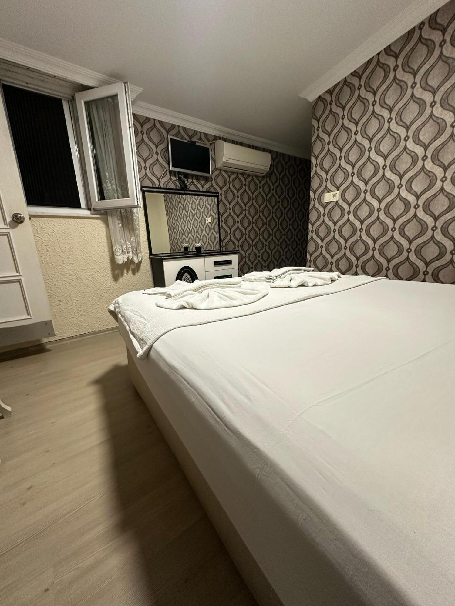 Sophia Studio Apart Hotel อิสตันบูล ภายนอก รูปภาพ